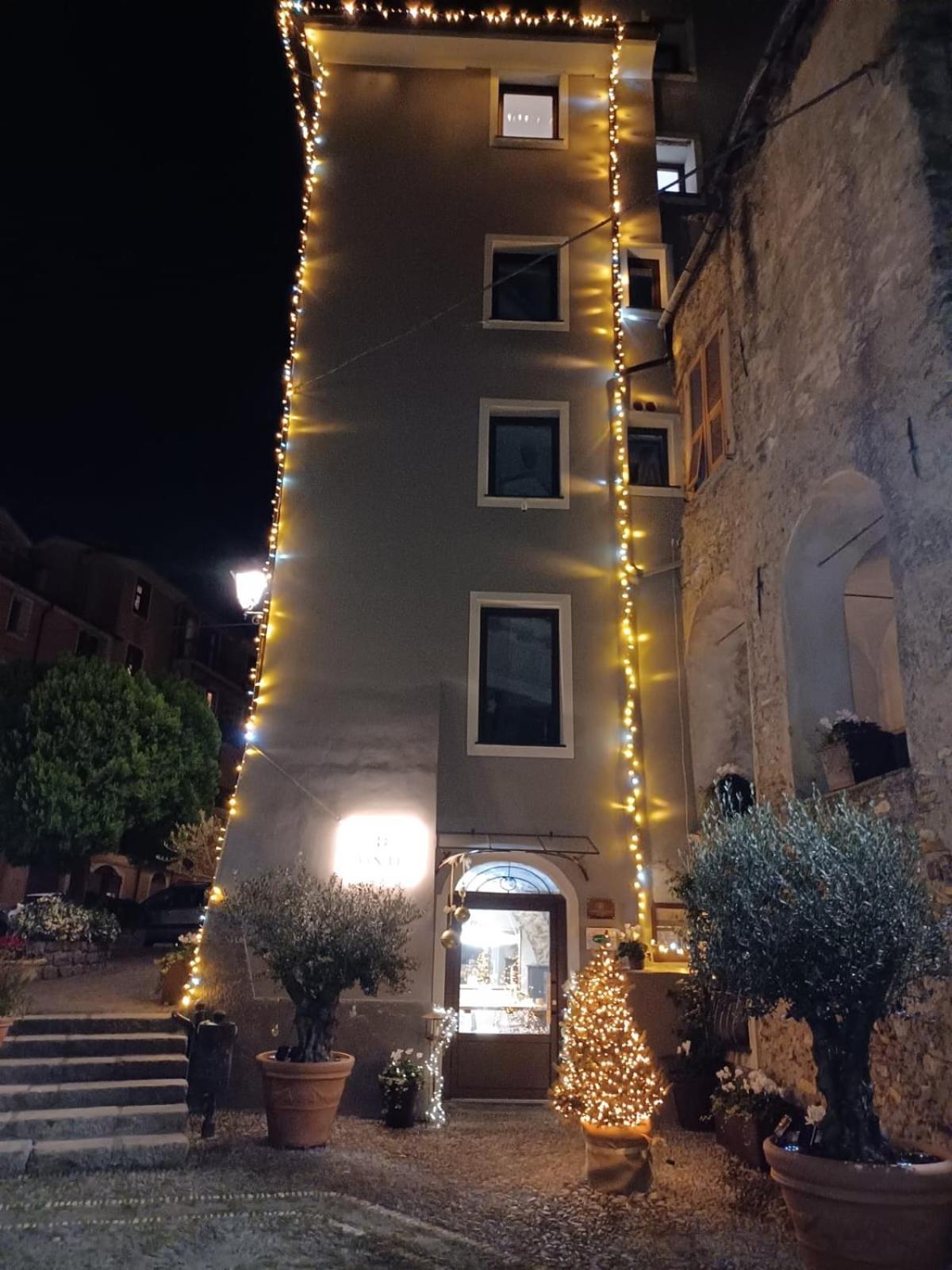 Ferienwohnung Dantes Pieve di Teco Exterior foto