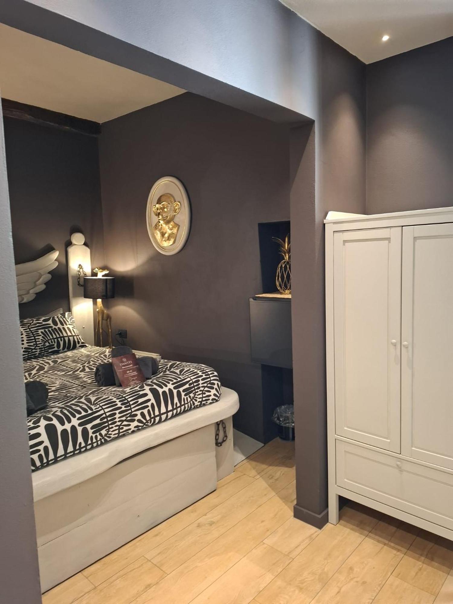 Ferienwohnung Dantes Pieve di Teco Exterior foto